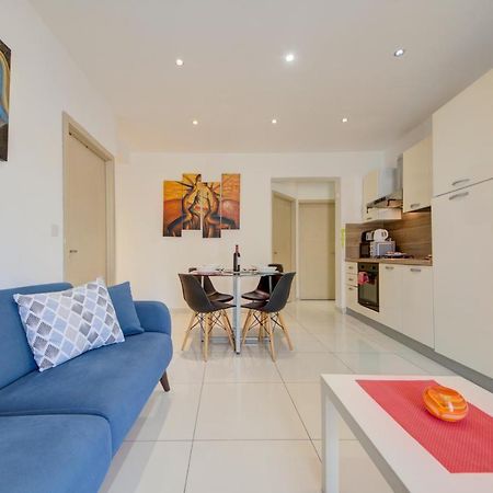 Sapphire Court 2 Bedroom Apartments By Shortletsmalta Sliema Kültér fotó