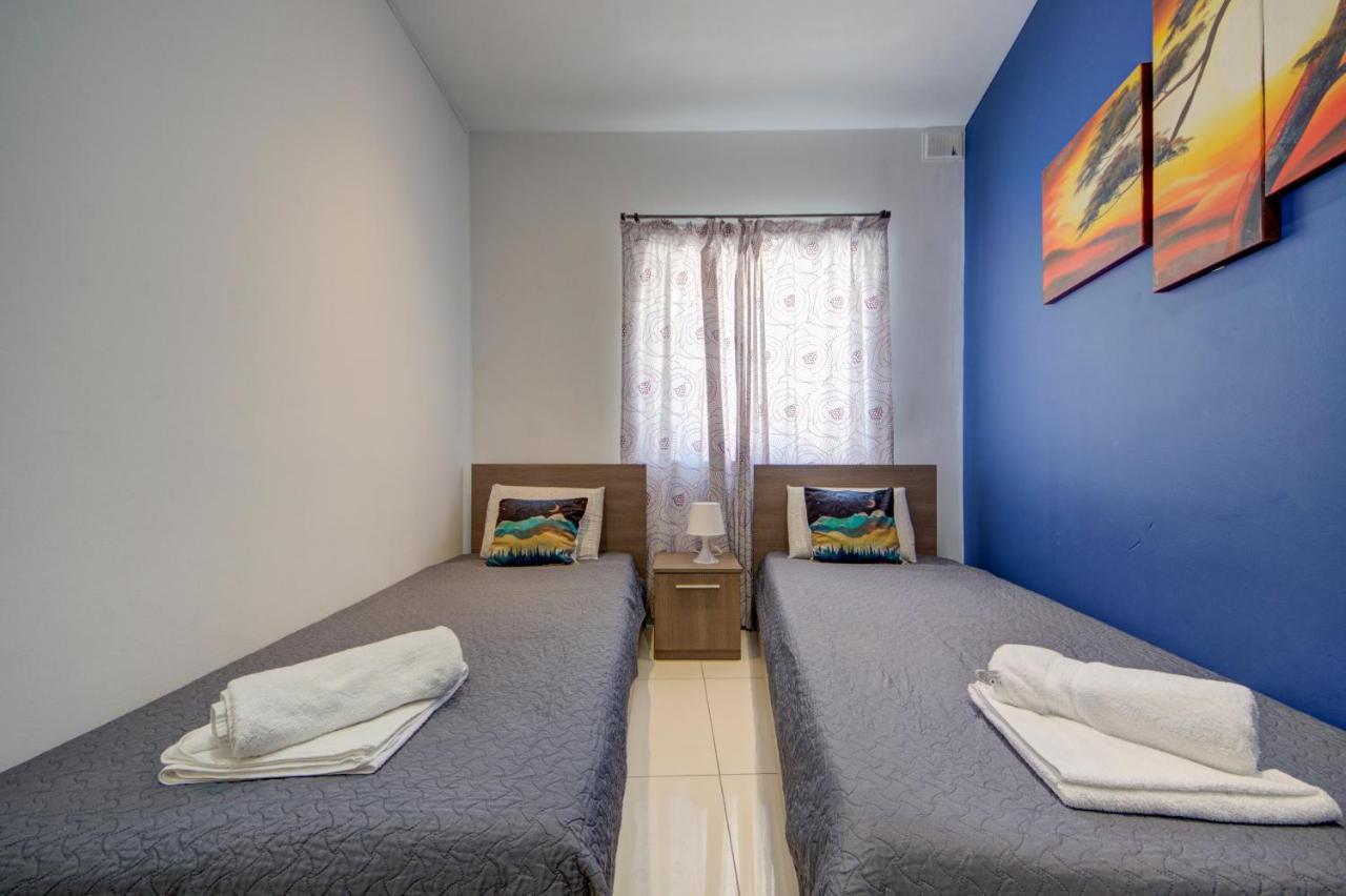 Sapphire Court 2 Bedroom Apartments By Shortletsmalta Sliema Kültér fotó